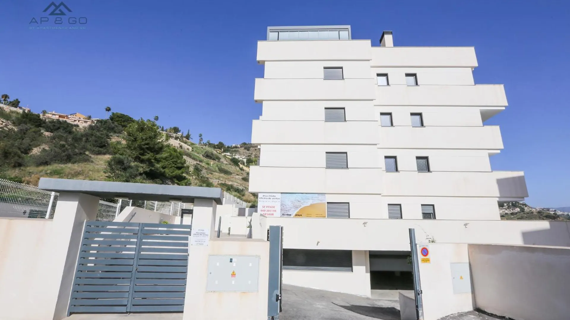 Icon Luxury Seaview Marina Apartment Almunecar 0*,  Spain